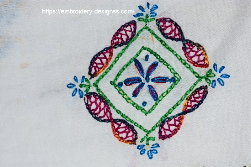 Square embroidery motif